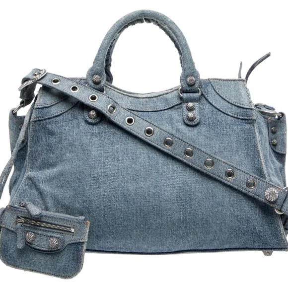 Balenciaga
Denim Neo Cagole City - Picture 7 of 9